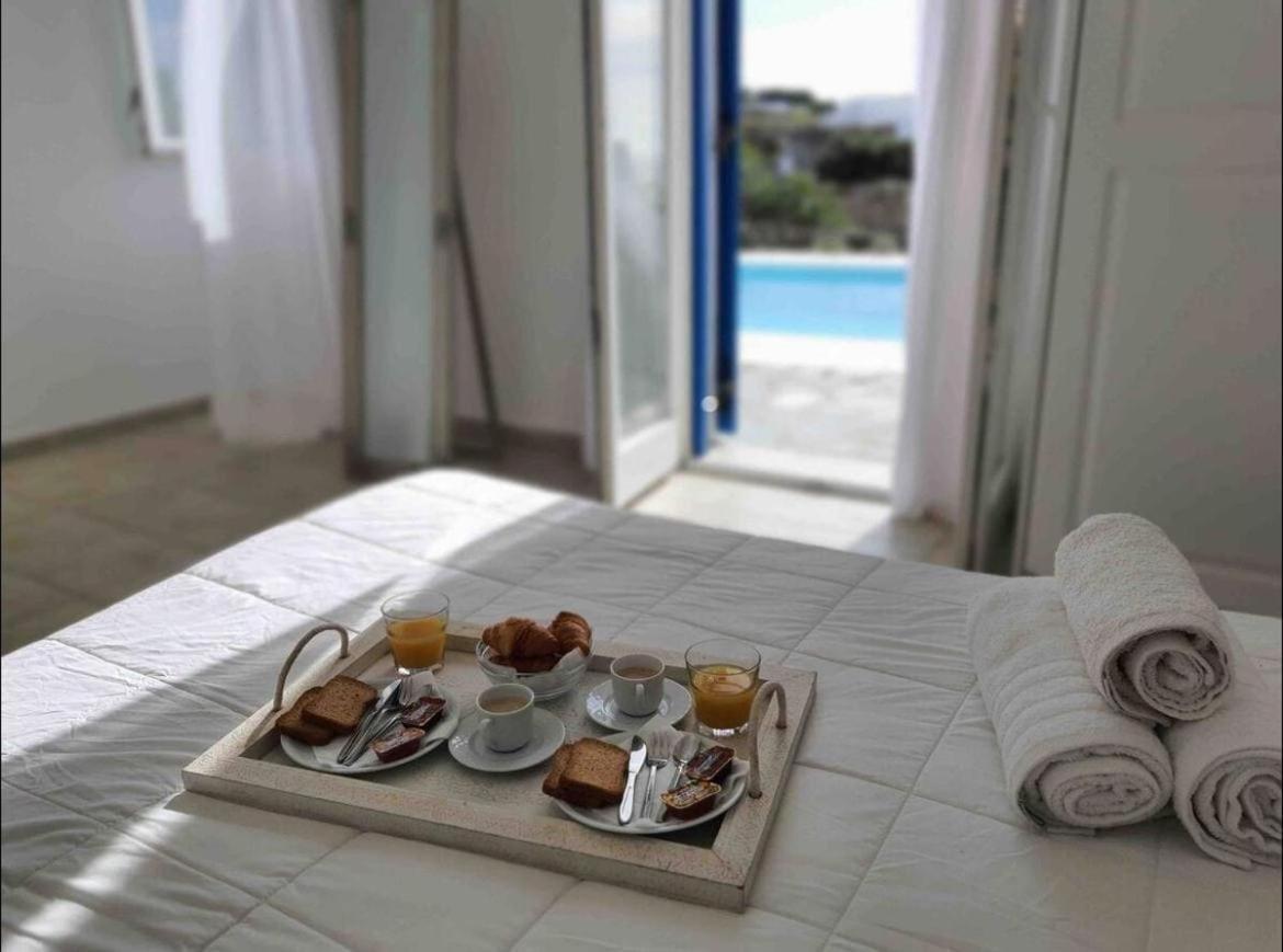 Francis Panormos (Mykonos)