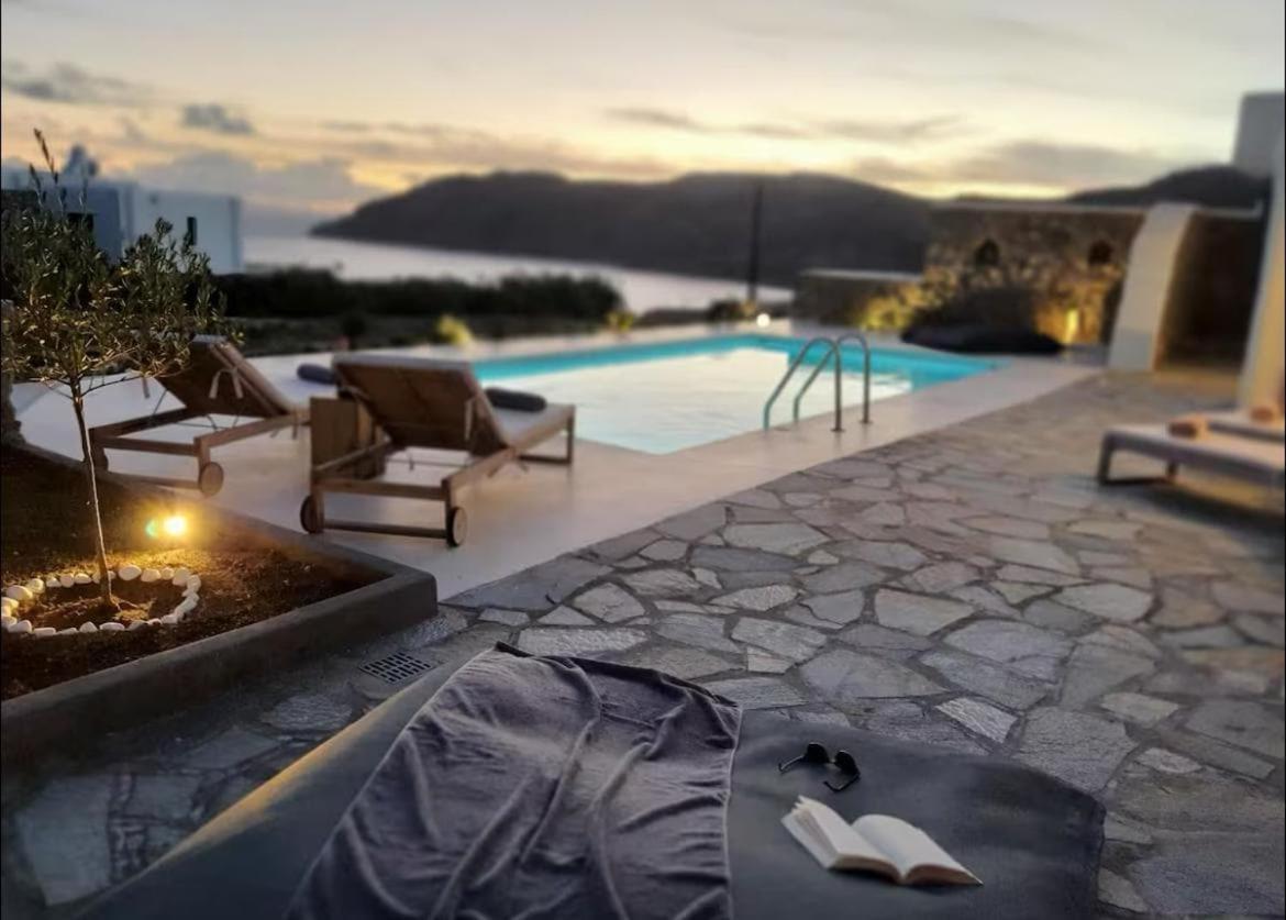 Francis Pousada Panormos (Mykonos)